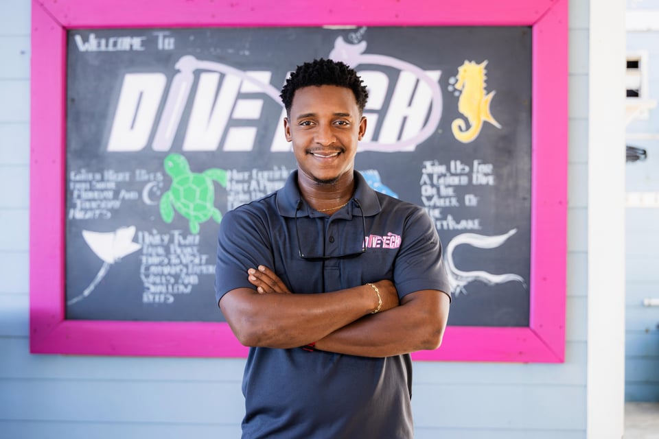 Kameron D'Hue is a master scube diver