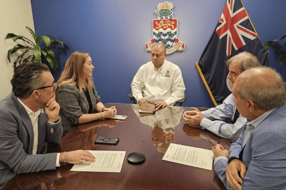 Premier meets with CIREBA